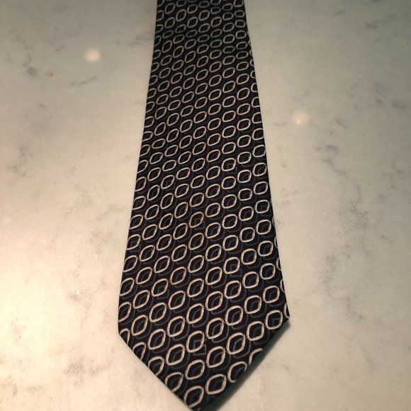 Gucci Vintage Tie - Picture 1 of 3